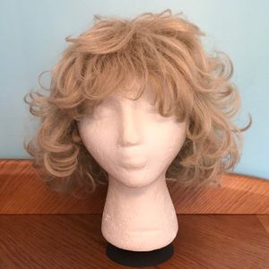 Eva Gabor blonde wig
